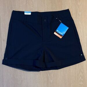 NWT Columbia Women's Silver Ridge Utility Short size 10